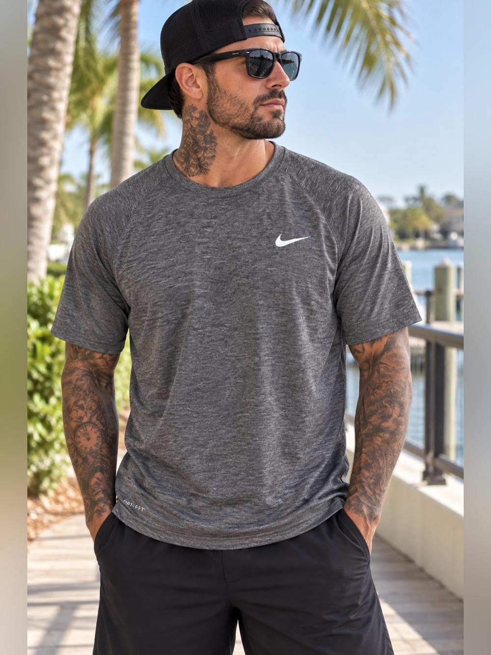 Nike Swim Dri-FIT UPF 40+ Men’s Gray Short Sleeve Shirt Size XL